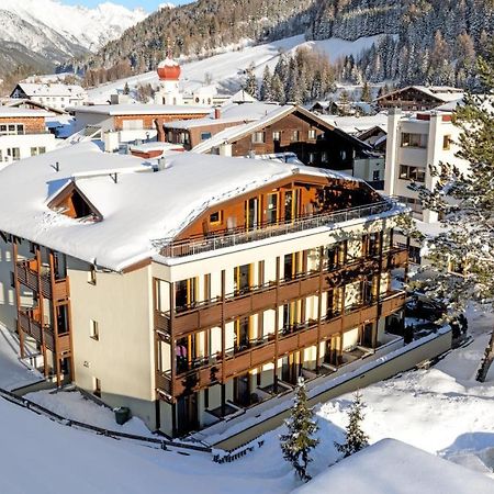 Banyan Hotel Sankt Anton am Arlberg Bagian luar foto